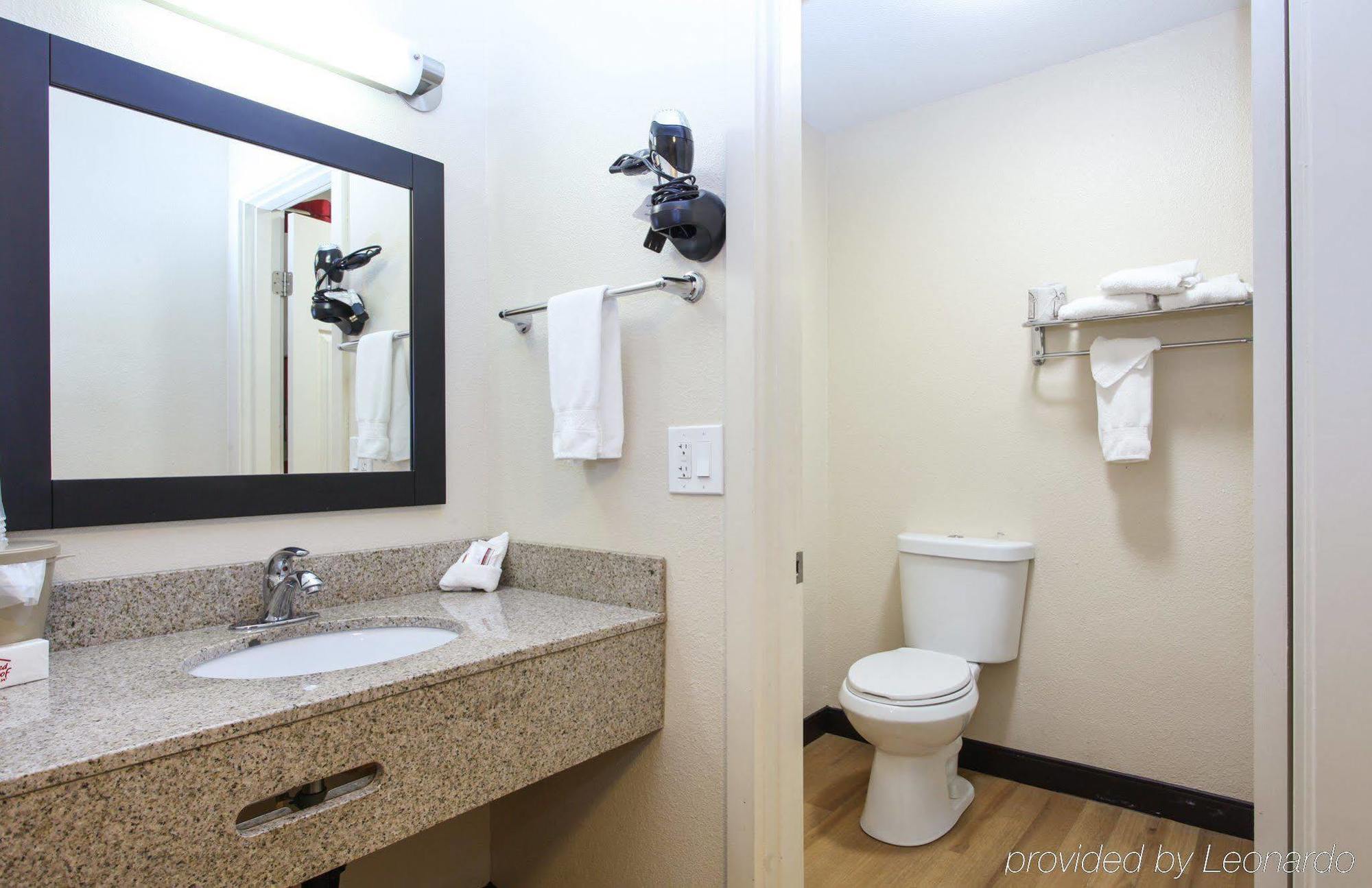 Red Roof Inn Портленд Экстерьер фото